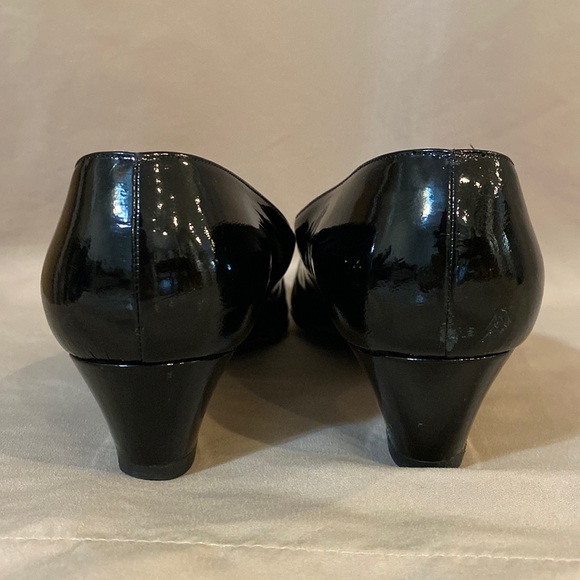 Silvia Fiorentina 7M Black Leather Heels - Picture 9 of 15